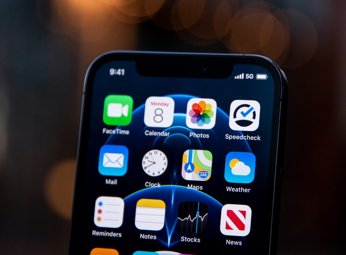 武安苹果手机维修分享为什么 iPhone 12 在冬季会自动关机 